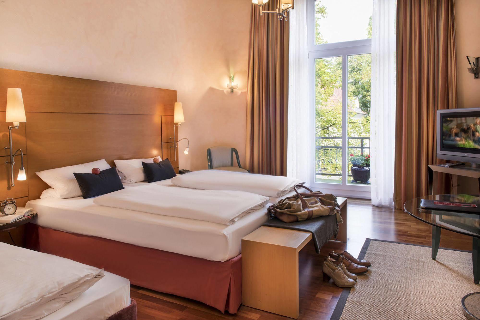Hotel Vorbach Hamburg Zewnętrze zdjęcie