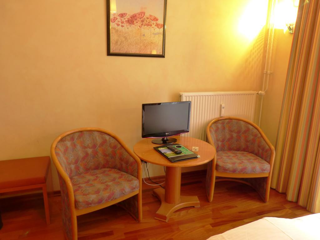 Hotel Vorbach Hamburg Zewnętrze zdjęcie